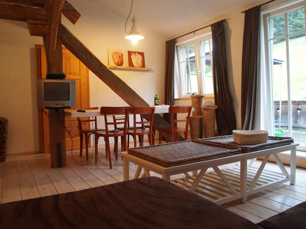 Landhof Schober Appartementen Weissbriach Phòng bức ảnh